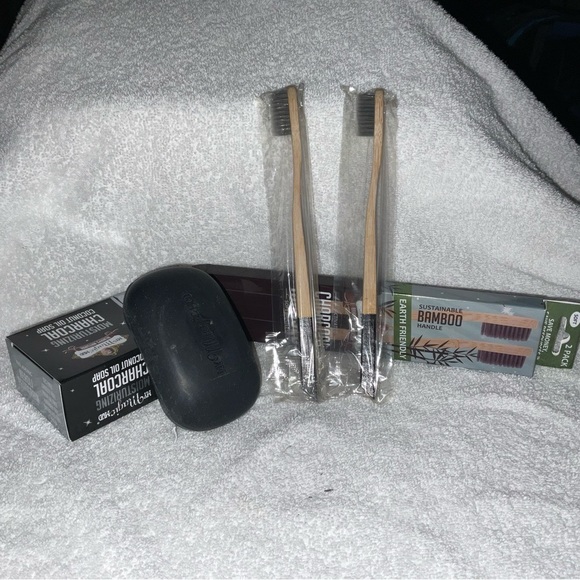 My Magic Mud Soap and Toothbrush Gift Pack - Picture 7 of 7